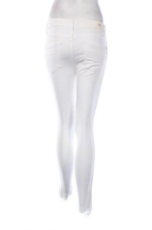 Női farmernadrág Zara, Méret S, Szín Ekrü
, Ár 5 842 Ft