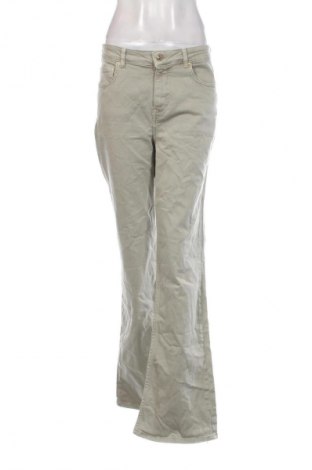 Damen Jeans Zara, Größe M, Farbe Grün, Preis € 18,99