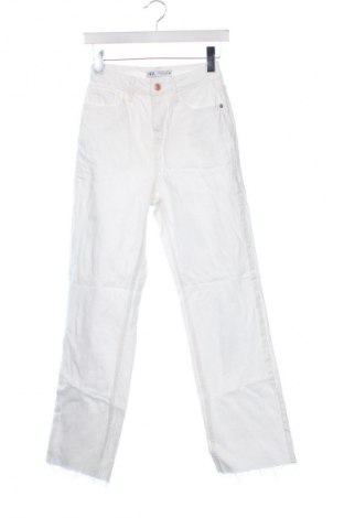 Damen Jeans Zara, Größe XXS, Farbe Weiß, Preis € 18,99