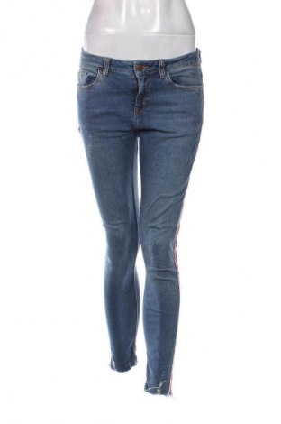 Blugi de femei Zara, Mărime M, Culoare Multicolor, Preț 73,36 Lei