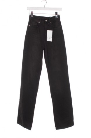 Дамски дънки Zara, Размер XS, Цвят Кафяв, Цена 73,15 лв.