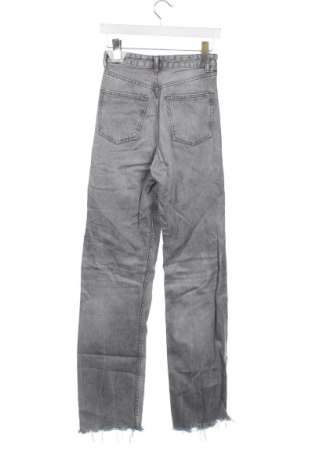Γυναικείο Τζίν Zara, Μέγεθος XS, Χρώμα Γκρί, Τιμή 13,23 €