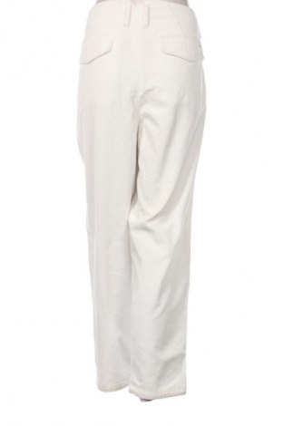 Női kordbársony nadrág Emporio Armani, Méret XL, Szín Fehér, Ár 78 499 Ft