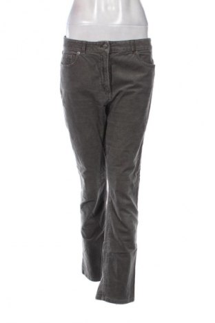 Damen Cordhose Marks & Spencer, Größe L, Farbe Mehrfarbig, Preis 13,78 €
