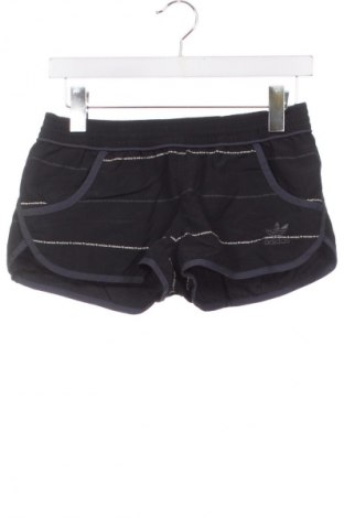 Pantaloni scurți de femei Adidas Originals, Mărime XS, Culoare Negru, Preț 130,41 Lei