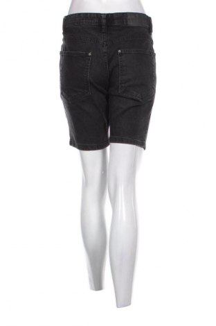 Pantaloni scurți de femei Bershka, Mărime M, Culoare Negru, Preț 48,07 Lei