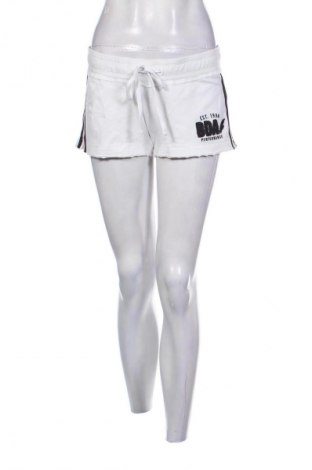 Pantaloni scurți de femei Body Action, Mărime M, Culoare Alb, Preț 47,86 Lei