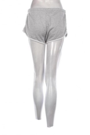 Pantaloni scurți de femei Fb Sister, Mărime L, Culoare Gri, Preț 48,00 Lei