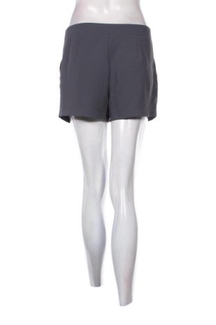 Damskie szorty Forever 21, Rozmiar M, Kolor Zielony, Cena 35,99 zł