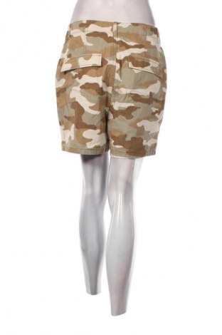Pantaloni scurți de femei H&M Divided, Mărime L, Culoare Multicolor, Preț 101,99 Lei