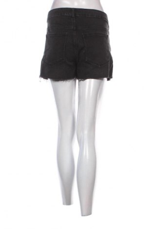 Dámské kraťasy  H&M Divided, Velikost XXL, Barva Černá, Cena  199,00 Kč