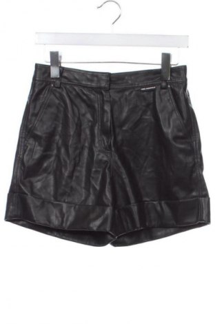 Pantaloni scurți de femei Karl Lagerfeld, Mărime XS, Culoare Negru, Preț 336,99 Lei