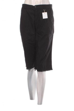 Női rövidnadrág Levi's, Méret S, Szín Fekete, Ár 29 089 Ft