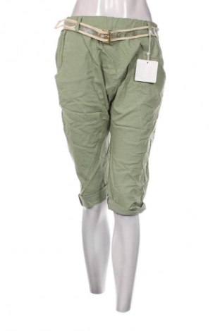Damen Shorts Made In Italy, Größe L, Farbe Grün, Preis 21,99 €