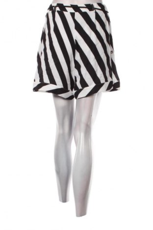 Damen Shorts Manila Grace, Größe M, Farbe Mehrfarbig, Preis € 114,99