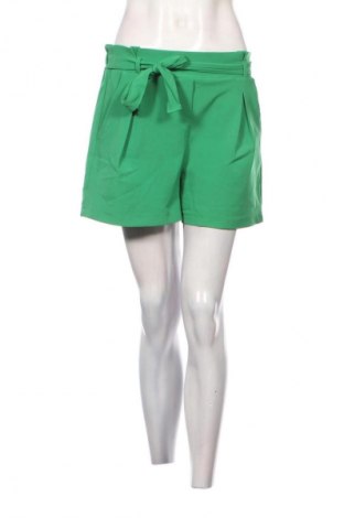 Damen Shorts Nisan, Größe M, Farbe Grün, Preis 9,64 €
