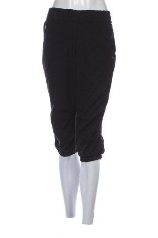 Pantaloni scurți de femei PUMA, Mărime M, Culoare Negru, Preț 110,99 Lei