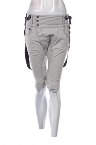 Női rövidnadrág Pause Jeans, Méret L, Szín Szürke, Ár 7 197 Ft