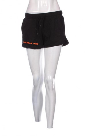 Damen Shorts Red, Größe M, Farbe Schwarz, Preis 9,67 €
