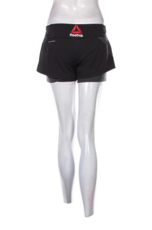 Pantaloni scurți de femei Reebok, Mărime M, Culoare Multicolor, Preț 110,99 Lei