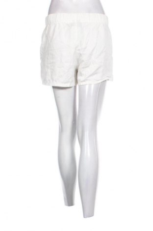 Női rövidnadrág Selected Femme, Méret S, Szín Fehér, Ár 19 685 Ft