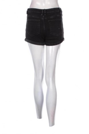 Damen Shorts Sinsay, Größe S, Farbe Schwarz, Preis 9,67 €