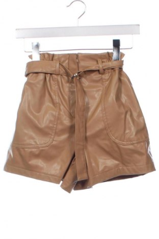 Pantaloni scurți de femei Trendyol, Mărime XS, Culoare Bej, Preț 86,00 Lei