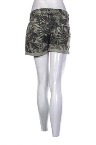 Pantaloni scurți de femei Unbranded, Mărime L, Culoare Multicolor, Preț 29,99 Lei