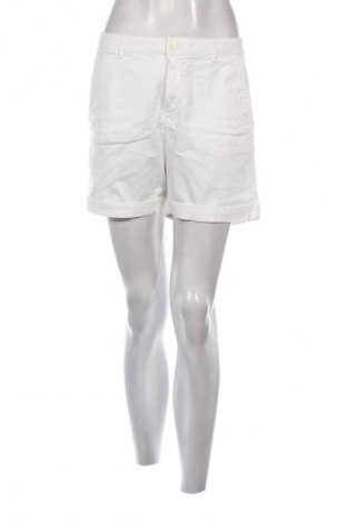 Damen Shorts United Colors Of Benetton, Größe M, Farbe Weiß, Preis € 43,49