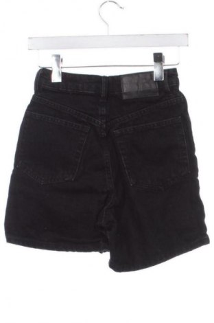 Pantaloni scurți de femei Zara, Mărime XXS, Culoare Negru, Preț 40,48 Lei