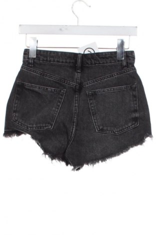 Дамски къс панталон Zara, Размер XS, Цвят Черен, Цена 16,00 лв.