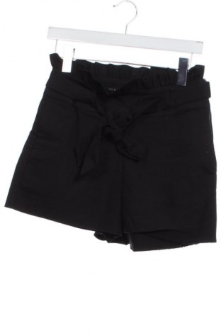 Dámské kraťasy  Zara Trafaluc, Velikost S, Barva Černá, Cena  209,00 Kč