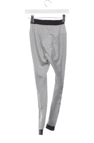 Дамски клин Nike, Размер XS, Цвят Сив, Цена 41,99 лв.