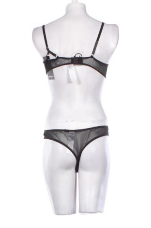 Set de femei Nasty Gal, Mărime L, Culoare Negru, Preț 150,99 Lei