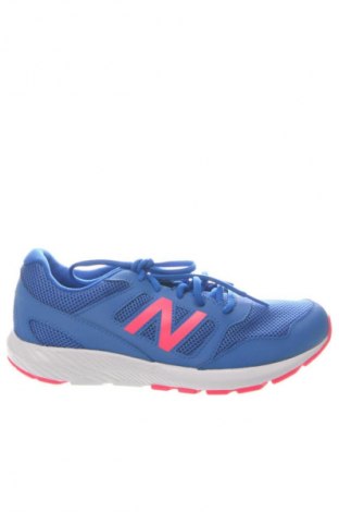 Дамски обувки New Balance, Размер 39, Цвят Син, Цена 127,99 лв.