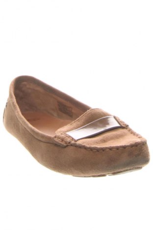 Дамски обувки UGG Australia, Размер 40, Цвят Кафяв, Цена 82,80 лв.