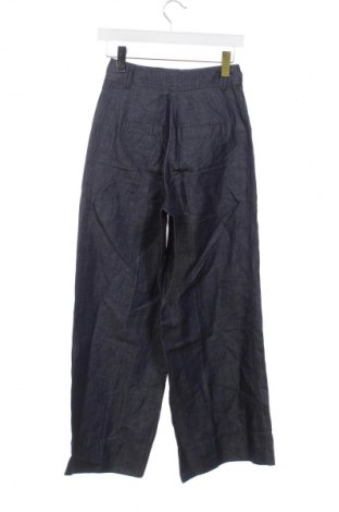 Pantaloni de femei 19.70 Nineteen Seventy, Mărime M, Culoare Albastru, Preț 604,99 Lei