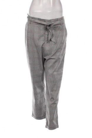 Damenhose Amisu, Größe M, Farbe Mehrfarbig, Preis 8,99 €
