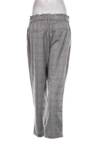 Damenhose Amisu, Größe M, Farbe Mehrfarbig, Preis 8,99 €