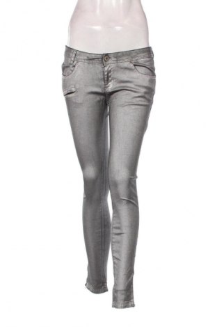 Damenhose Amisu, Größe M, Farbe Silber, Preis € 9,99
