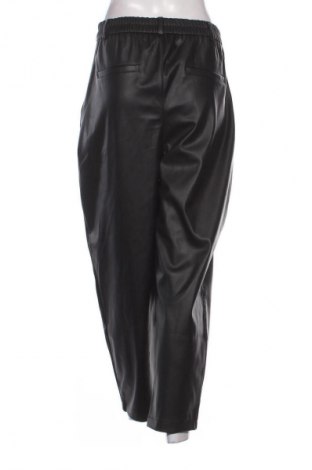 Pantaloni de femei Answear, Mărime L, Culoare Negru, Preț 134,08 Lei