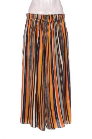 Damskie spodnie Bershka, Rozmiar M, Kolor Kolorowy, Cena 95,99 zł