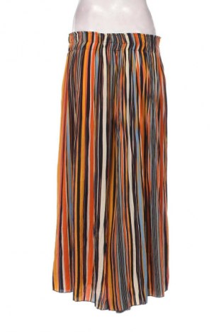 Damskie spodnie Bershka, Rozmiar M, Kolor Kolorowy, Cena 95,99 zł