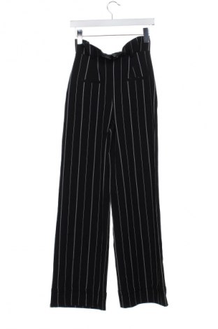 Damenhose Bershka, Größe XS, Farbe Mehrfarbig, Preis € 14,83