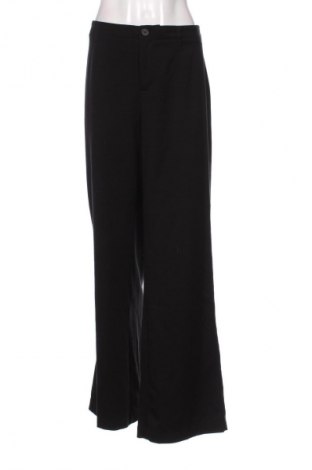 Női nadrág Bershka, Méret L, Szín Fekete, Ár 6 259 Ft