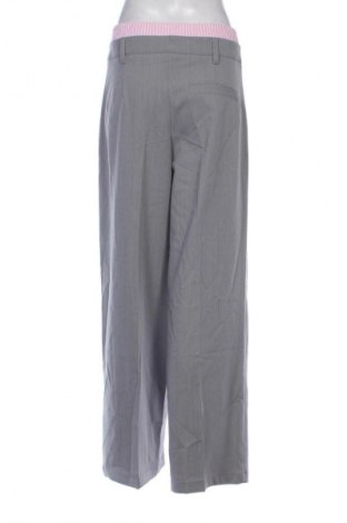 Dámske nohavice Bershka, Veľkosť M, Farba Sivá, Cena  16,95 €
