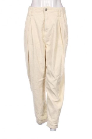 Damenhose Bershka, Größe M, Farbe Ecru, Preis € 15,13