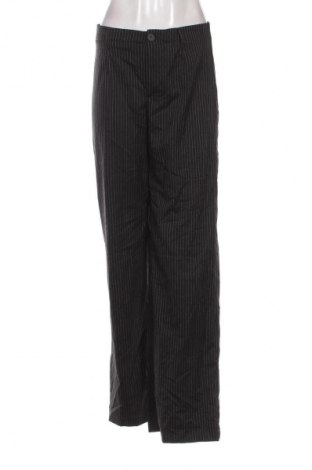 Női nadrág Bershka, Méret M, Szín Sokszínű, Ár 12 979 Ft