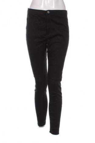 Damenhose Bershka, Größe M, Farbe Schwarz, Preis 20,99 €
