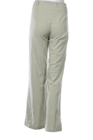 Damenhose Bershka, Größe S, Farbe Grün, Preis € 14,83